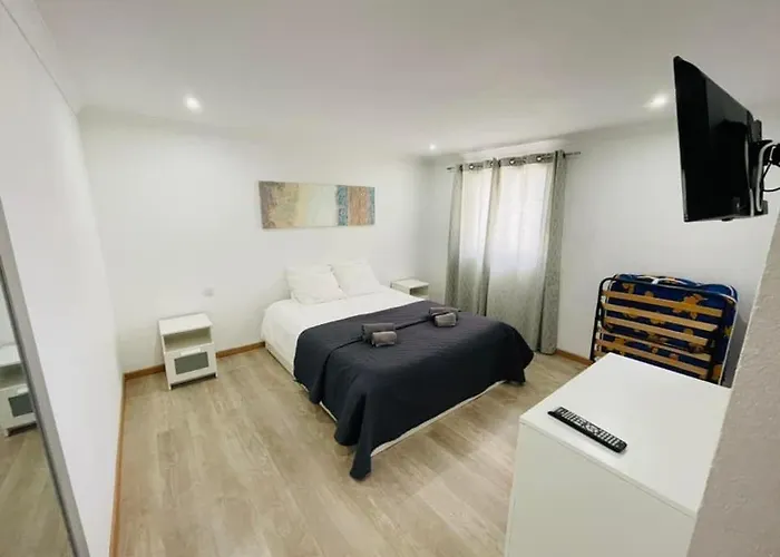 Soares Village Ii * Amoreira (Leiria)