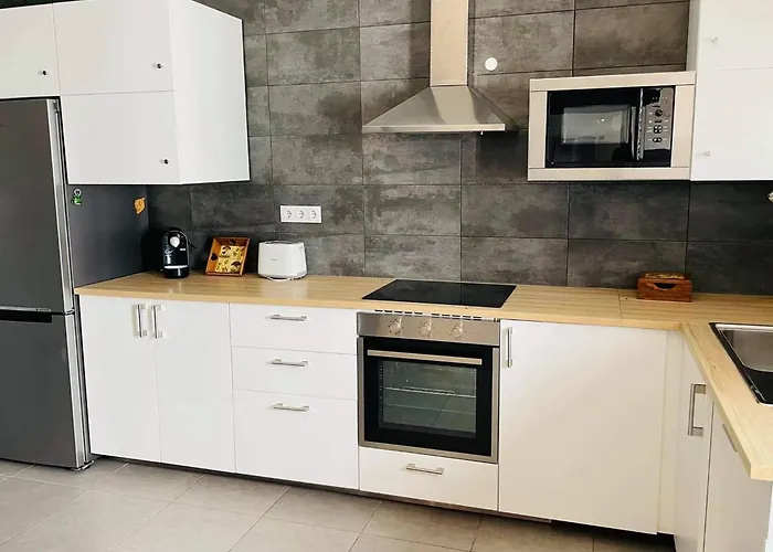 Soares Village Ii * Amoreira (Leiria)