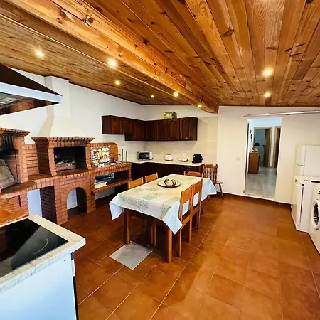 Soares Village Ii Semesterbostad Amoreira (Leiria)